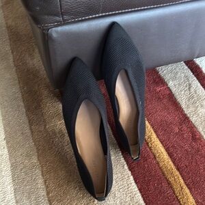 Stylish Black Everlane Shoes